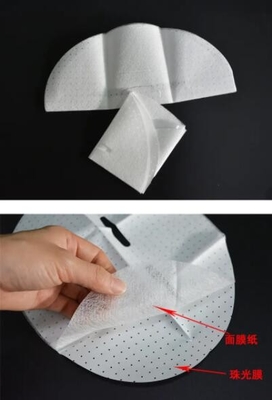 1.2KW Yüz Maskesi Kesme Katlama Paketleme Makinesi 0.6MPA Otomatik Nonwoven