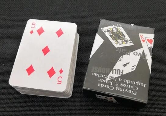 Çok Fonksiyonlu Otomatik Paketleme Makinesi Poker Bitki Çayı Prezervatif Sarma