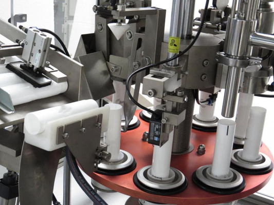 Otomatik Yağ Plastik Yumuşak Tüp veya Laminat Tüp Doldurma ve Sızdırma Makinesi