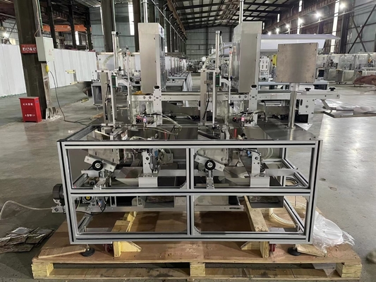 1.2KW Yüz Maskesi Kesme Katlama Paketleme Makinesi 0.6MPA Otomatik Nonwoven