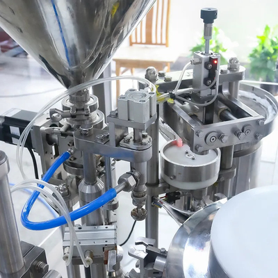 Fabrika Doğrudan Otomatik Küçük Viskoelastik Yapıştırıcı Şırınga Doldurma Makinesi
