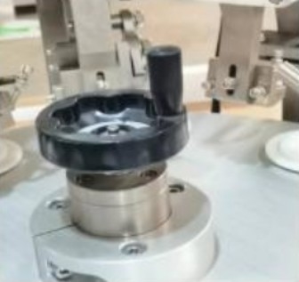 Vertikal Pasta Kozmetik Krem Sos Jam Bal Tereyağı Yağ Şampuan Tüp Doldurucu