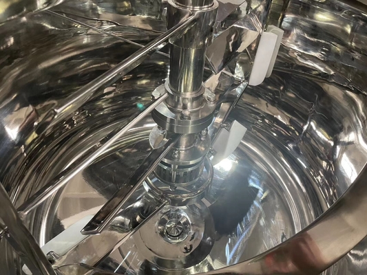 Kimyasal sıvı sabun makinesi homogenizer karıştırıcı kozmetik ısıtma paslanmaz çelik çift ceketli karıştırma tankı