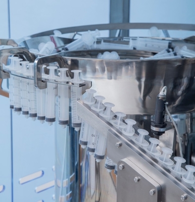 Otomatik Kontrol Ön Doldurulmuş Şırınga Doldurucu Siemens PLC Tıbbi Kozmetik Sanayi için