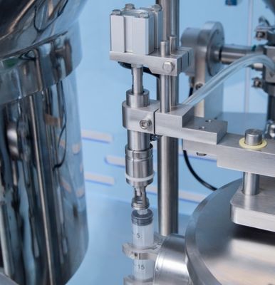 CE sertifikalı otomatik plastik şırınga doldurma makinesi