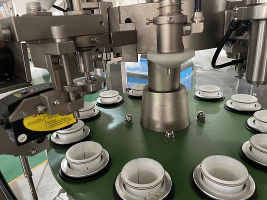 Otomatik Alüminyum tüp doldurma ve mühürleme makinesi Yağlama tüp yapıştırıcı mühürleme makinesi Metal tüp mühürleme makinesi