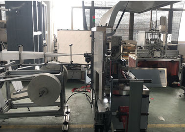 Bebek Mendil Yapma Makinesi Çok İşlevli Özellik Kararlı Performans, alkol pedi paketleme makinesi 80 torba / dak